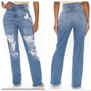 Fashion Nova Crossover Jeans